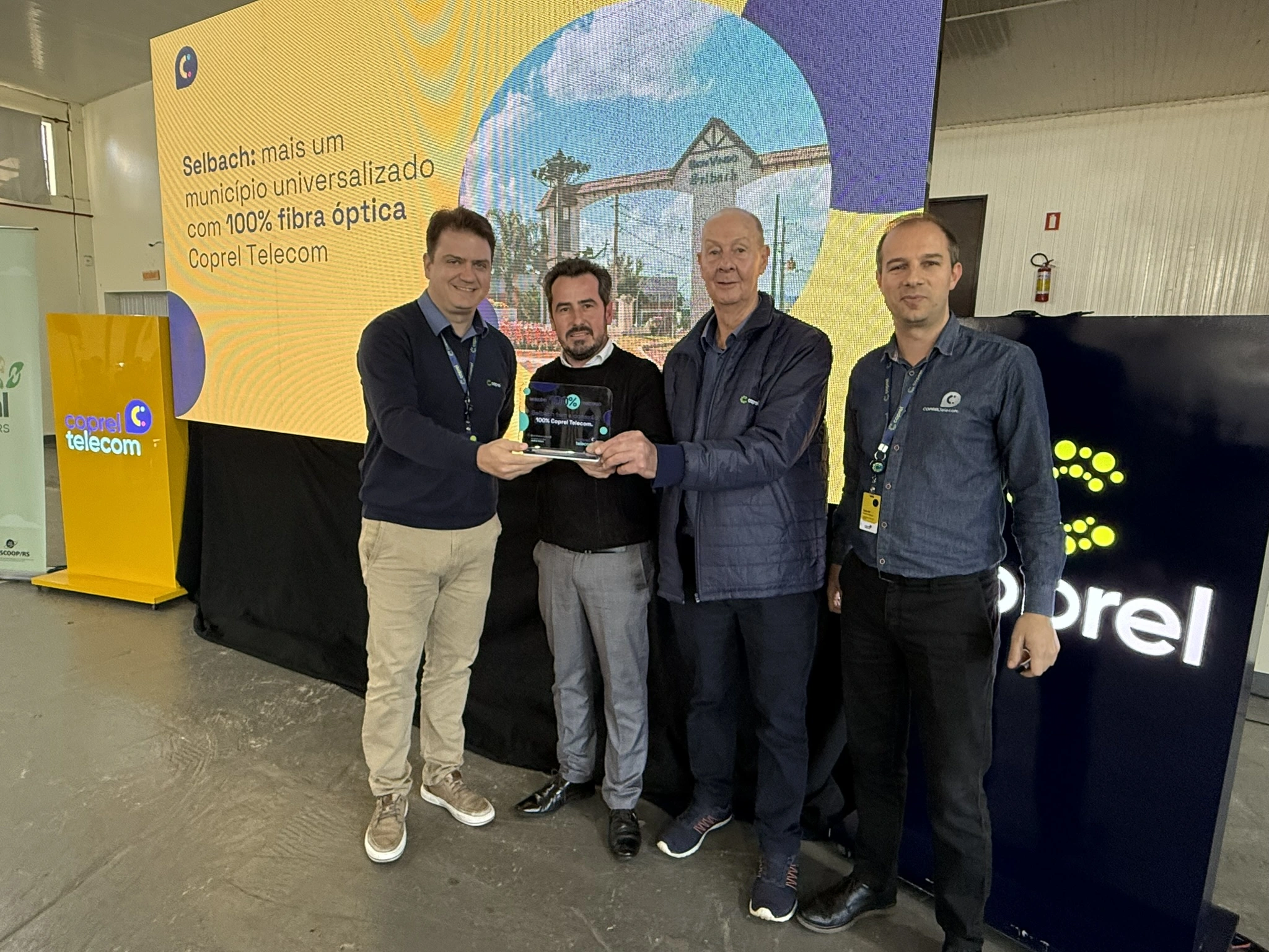 Universalização da internet na área urbana e rural marca eventos da Coprel em Selbach
