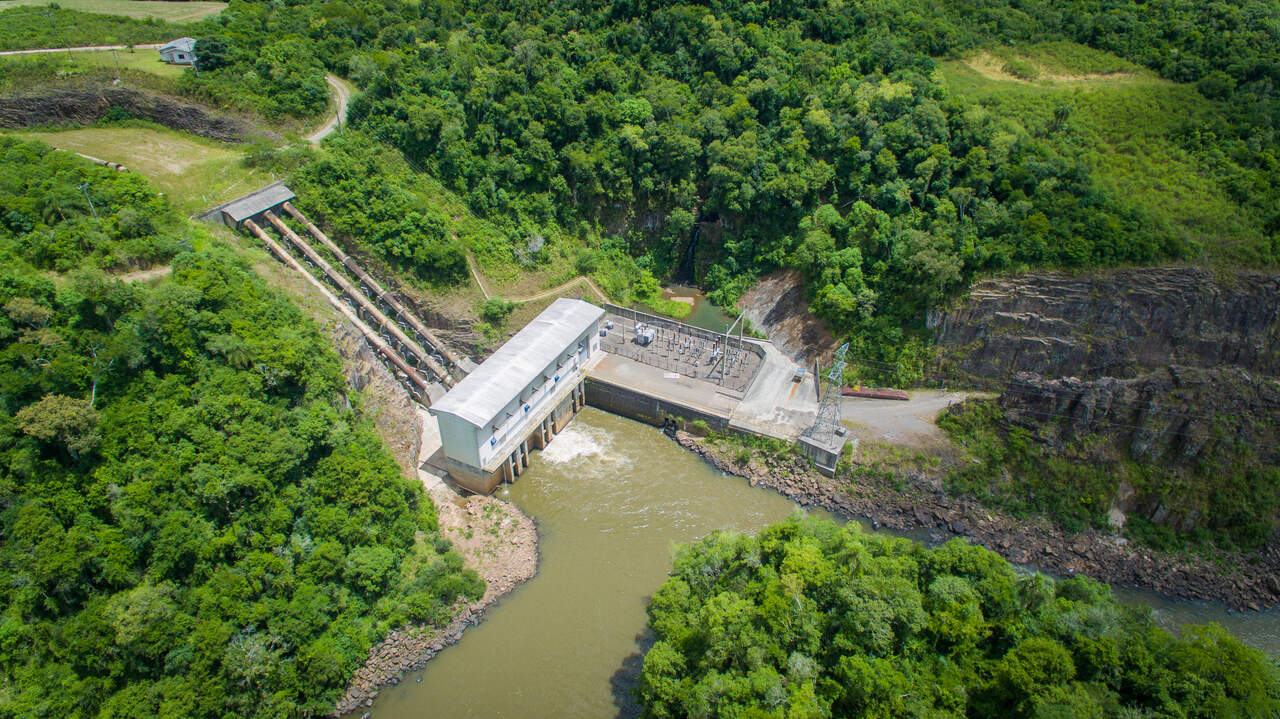  Pequenas Centrais Hidrelétricas: A Chave para um Futuro Energético Sustentável