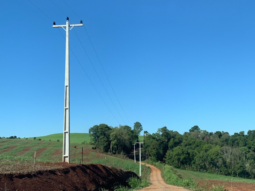 Nova rede trifásica construída em Vista Alegre - Pejuçara/RS