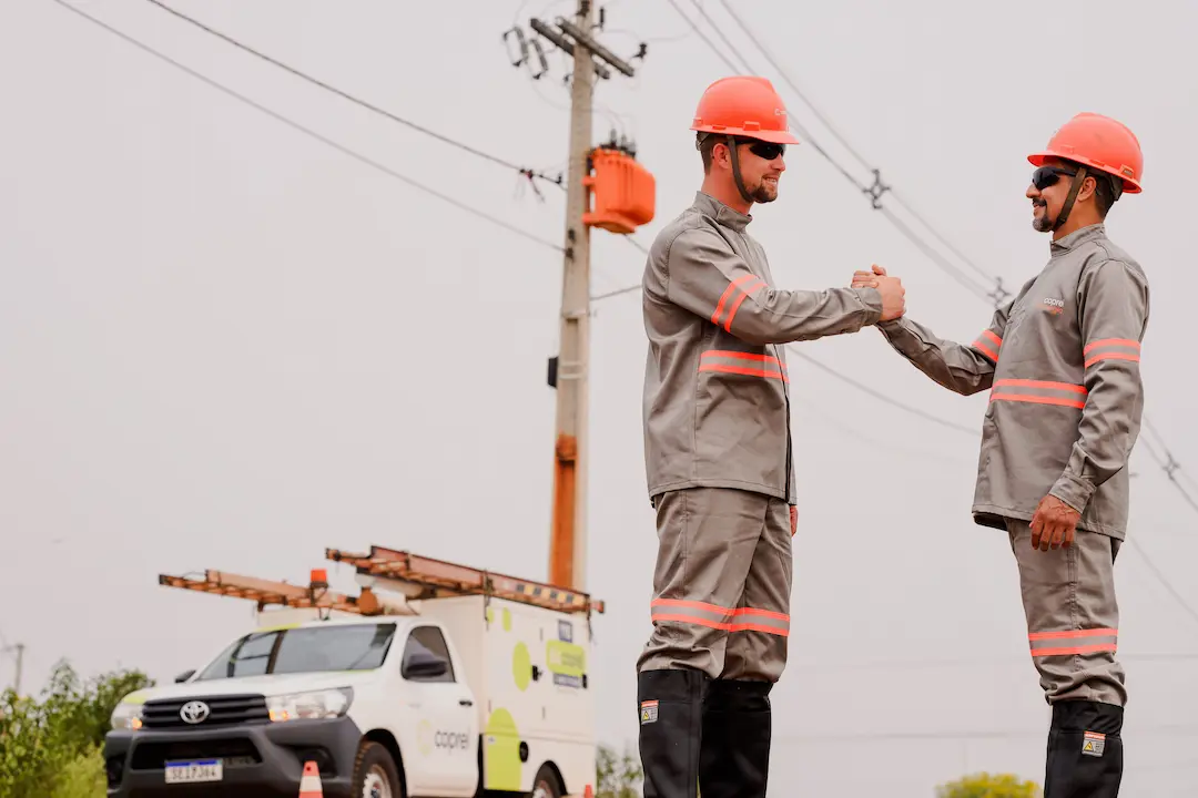 Coprel está entre as 10 distribuidoras com a menor tarifa do Brasil e entre as mais bem avaliadas