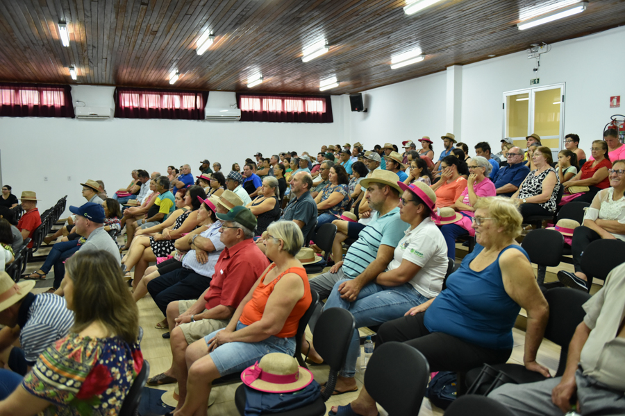 Coprel realiza Reunião do Conselho Consultivo e Coprel na Escola em Boa Vista do Incra